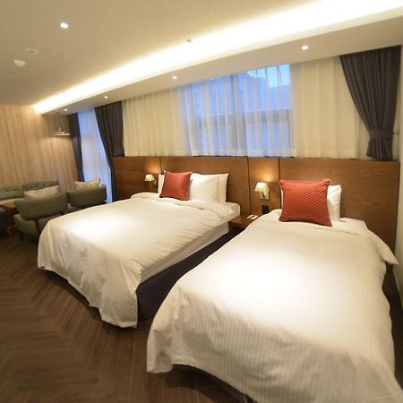 New Grand Hotel Jinju Εξωτερικό φωτογραφία